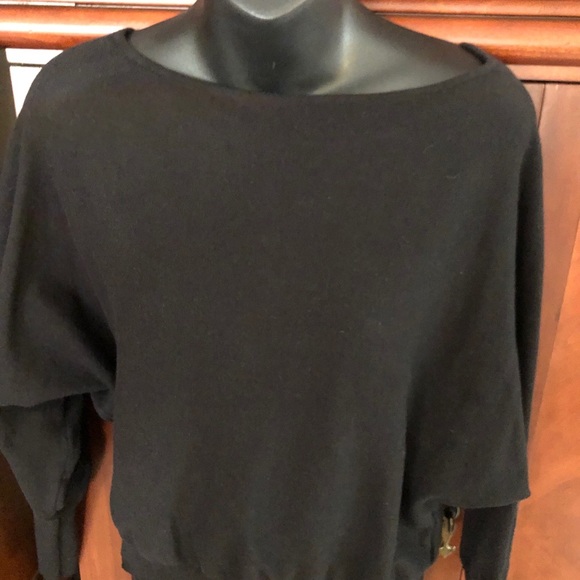 Black soft comfy boatneck sweater size small - Picture 4 of 9
